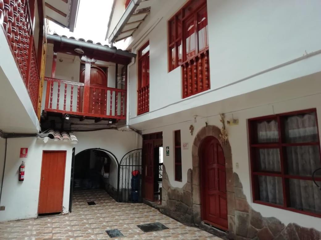 Hostal Puma'S House Куско Экстерьер фото